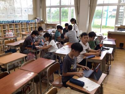 委員会　前期の振り返り